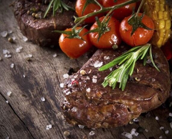 The optimal protein content in keto diet helps to maintain muscle mass